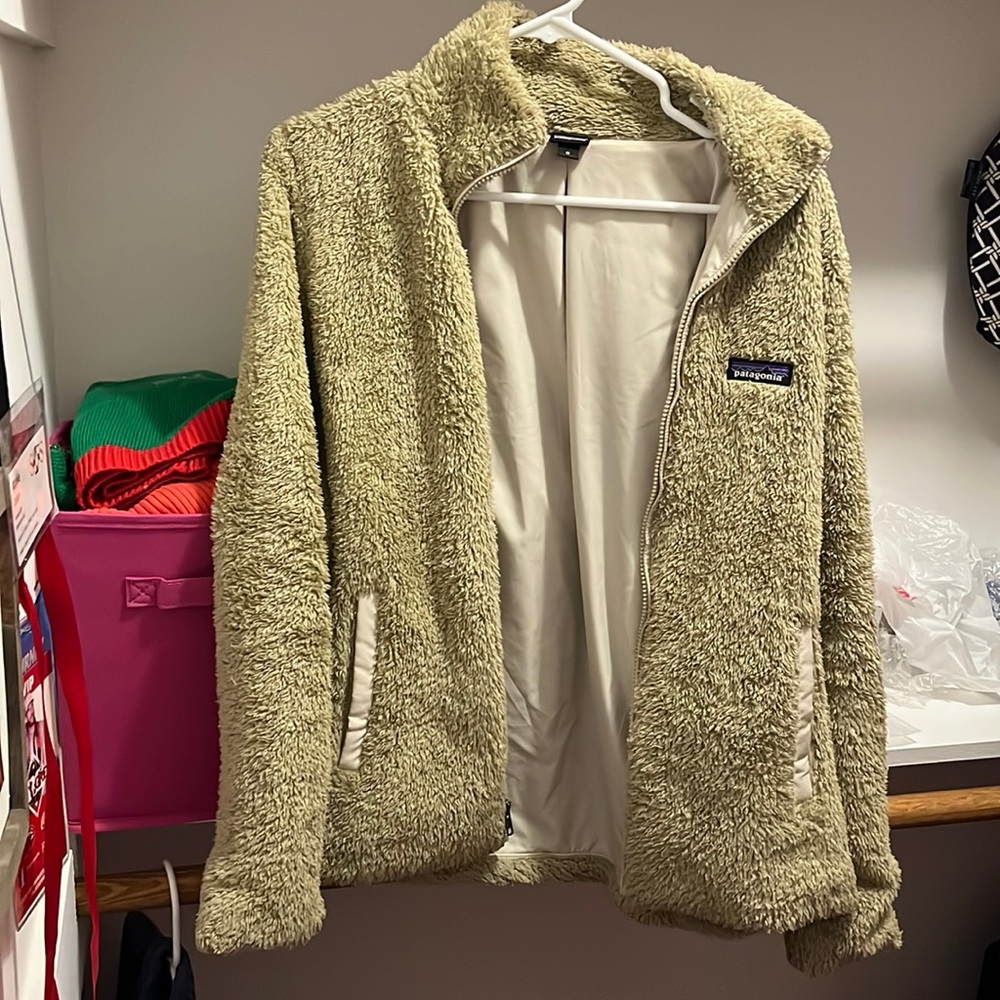 Size medium Patagonia Jacket